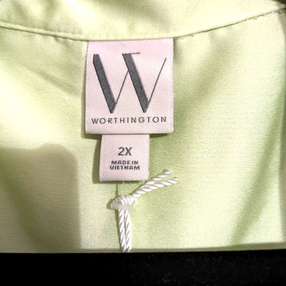 Worthington lime green silk blouse - Picture 3 of 3